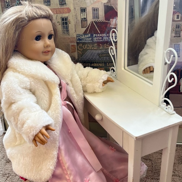 AMERICAN GIRL BUNDLE - Picture 8 of 9